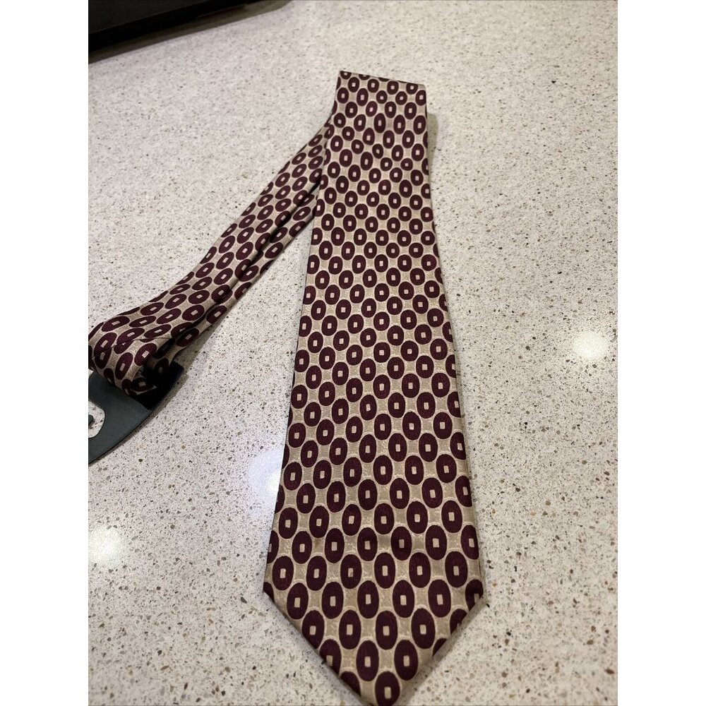 Brooks Brothers Tie Made In USA Pure Silk Imported